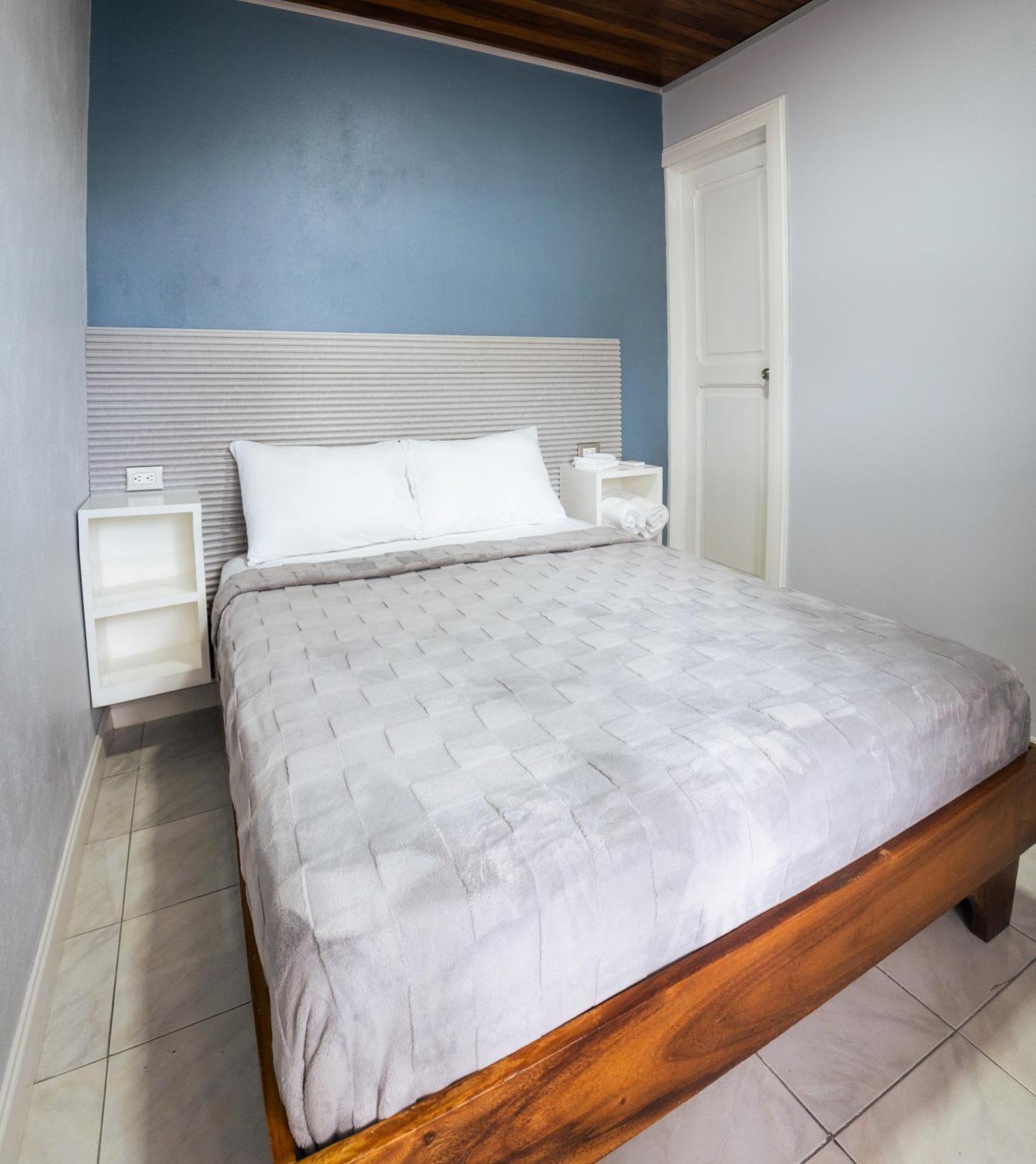 Arenal Poshpacker Hostel La Fortuna Bagian luar foto
